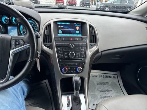 Used 2015 Buick Verano Base image 17