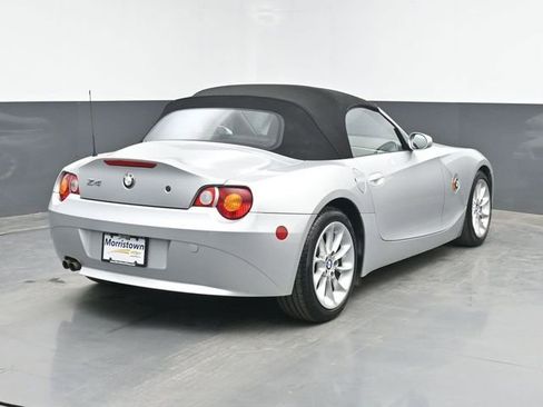 Used 2003 BMW Z4 2.5i image 14