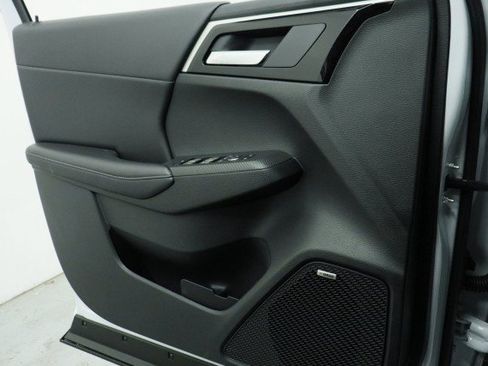 New 2026 Mitsubishi Outlander SE FWD image 15