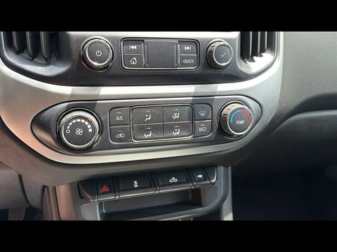 Used 2019 Chevrolet Colorado LT AWD/4WD image 19