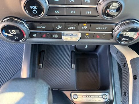 Used 2026 Ford Bronco Badlands w/ Sasquatch Package AWD/4WD image 21