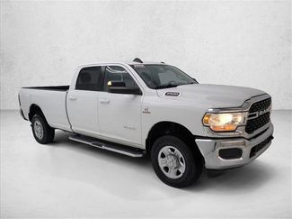 Used 2022 RAM 2500 Big Horn AWD/4WD video 3