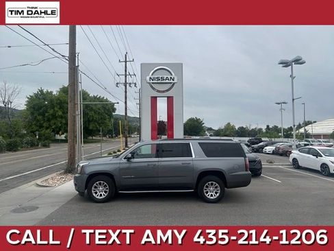 Used 2020 GMC Yukon XL SLT AWD/4WD image 1