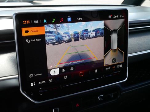 Certified 2025 Volkswagen ID. Buzz Pro S Plus AWD/4WD image 29