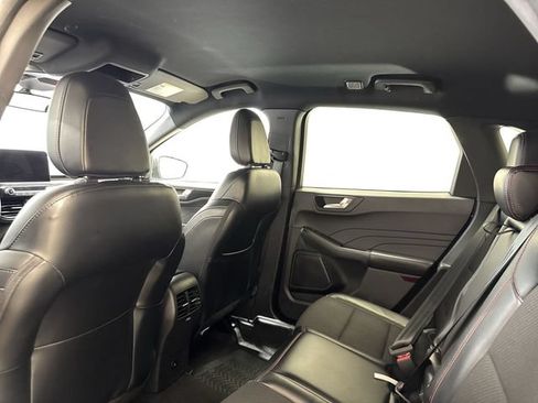 Used 2023 Ford Escape ST-Line AWD/4WD image 13