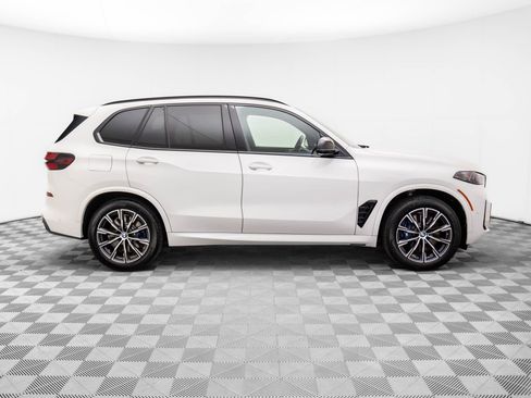 Certified 2025 BMW X5 M60i image 6