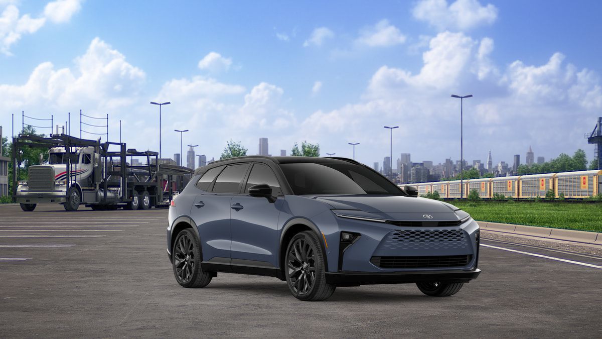 New 2026 Toyota Crown Signia AWD/4WD image 17