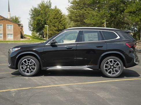 New 2026 BMW X1 xDrive28i w/ Convenience Package AWD/4WD image 2