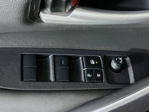 Used 2023 Toyota Corolla SE FWD image 14