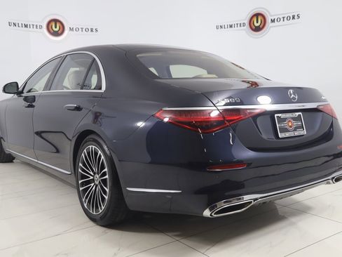 Used 2021 Mercedes-Benz S 580 4MATIC Sedan image 4