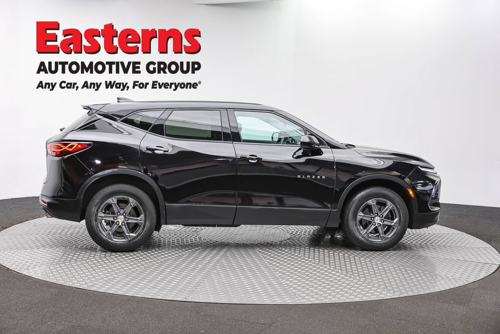 Used 2024 Chevrolet Blazer LT AWD/4WD image 5