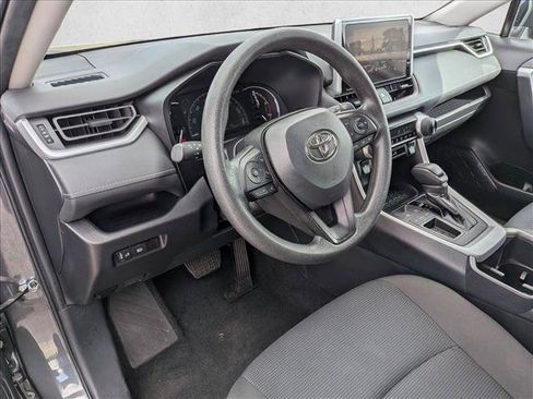 Used 2025 Toyota RAV4 LE FWD image 10