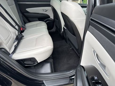 Used 2024 Hyundai Tucson Limited FWD image 15