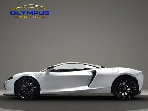 Used 2026 McLaren GTS RWD image 5