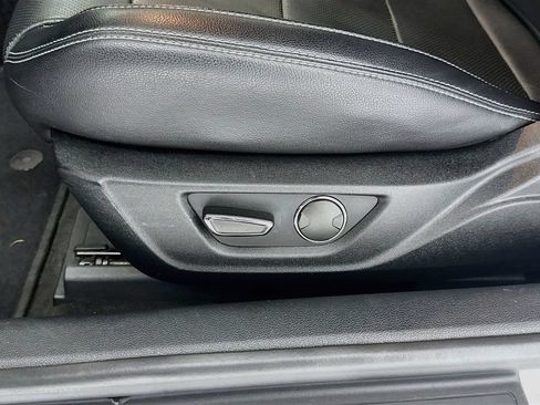 Used 2017 Ford Mustang GT Premium w/ Equipment Group 401A RWD image 20