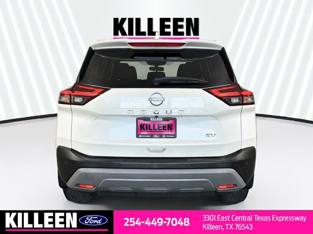 Used 2023 Nissan Rogue SV FWD image 8