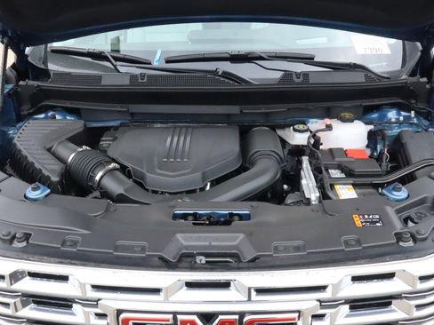 New 2026 GMC Acadia Denali w/ Super Cruise Package AWD/4WD image 16