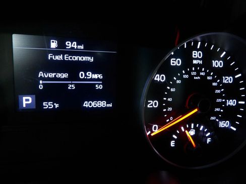 Used 2022 Kia Sportage LX image 21