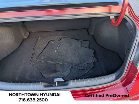 Certified 2023 Hyundai Elantra SEL image 29