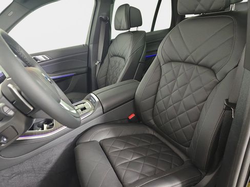 New 2026 BMW X5 xDrive40i w/ Climate Comfort Package image 15