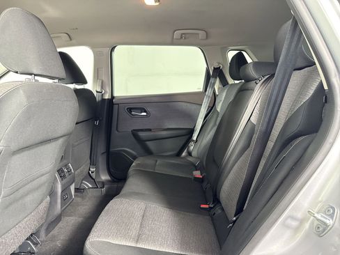 Certified 2022 Nissan Rogue SV AWD/4WD image 23