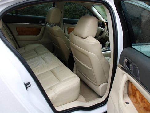 Used 2011 Lincoln MKS AWD w/ 201A Rapid Spec Order Code image 6