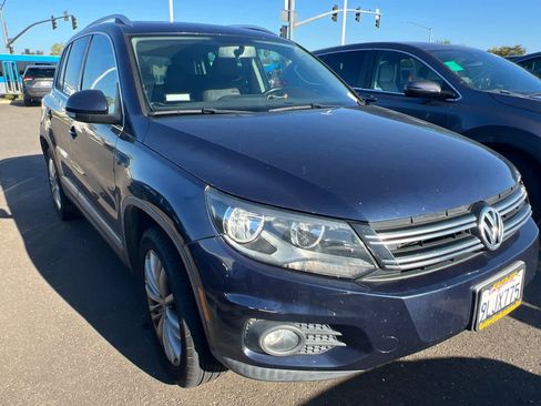 Used 2013 Volkswagen Tiguan S AWD/4WD image 3