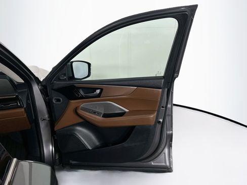 Used 2024 Acura MDX SH-AWD w/ Technology Package image 33