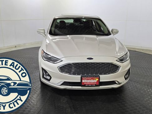 Used 2020 Ford Fusion Titanium image 2