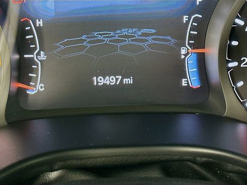 Certified 2024 Jeep Compass Limited image 20