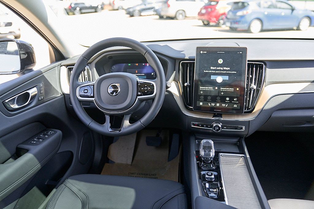 New 2026 Volvo XC60 B5 Core w/ Protection Package AWD/4WD image 23