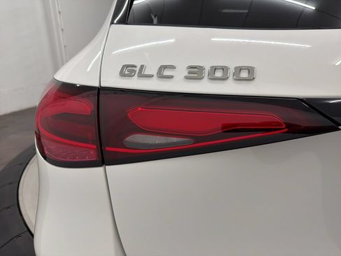 Certified 2026 Mercedes-Benz GLC 300 image 12