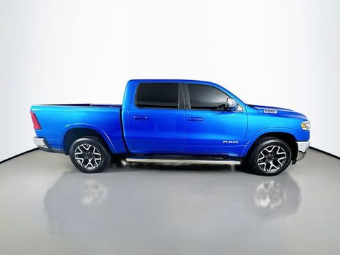 Used 2025 RAM 1500 Laramie AWD/4WD image 4