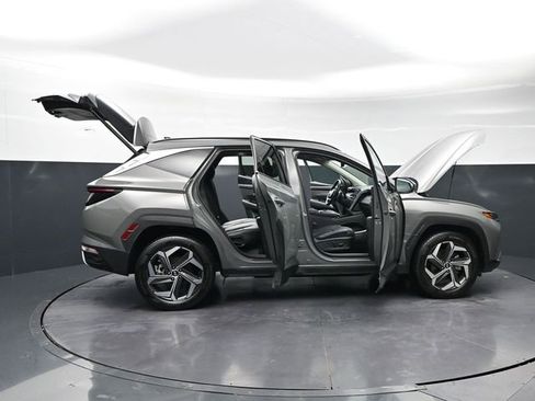 Used 2024 Hyundai Tucson Limited AWD/4WD image 42