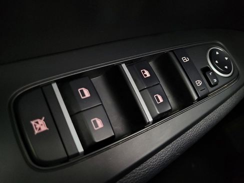 Used 2022 Kia Forte LXS image 27