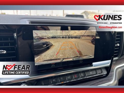 New 2026 GMC Sierra 1500 SLT w/ SLT Convenience Package image 42