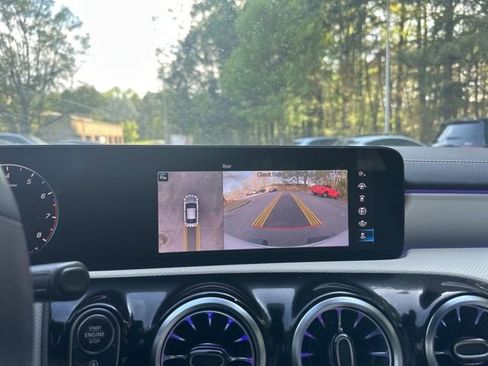 Used 2023 Mercedes-Benz CLA 250 w/ Premium Package image 21