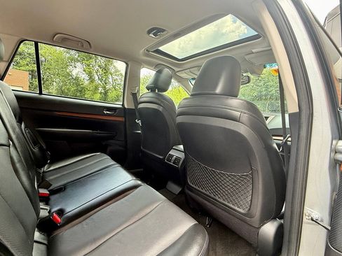 Used 2014 Subaru Outback 3.6R Limited AWD/4WD image 28