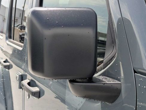 New 2026 Jeep Wrangler Unlimited Sahara AWD/4WD image 11