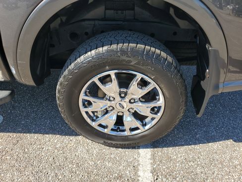 Used 2019 Ford Ranger Lariat w/ Equipment Group 501A Mid image 8