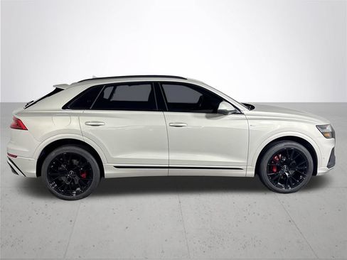 Used 2023 Audi Q8 Premium Plus w/ Premium Plus Package AWD/4WD image 5
