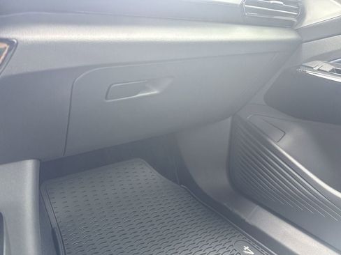 New 2025 Volkswagen ID.4 Pro S Plus image 40