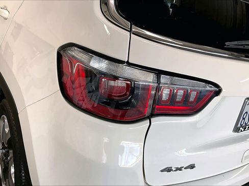 Used 2019 Jeep Compass Limited image 31