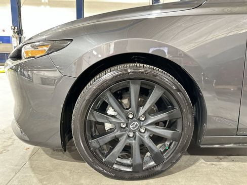 Used 2025 MAZDA MAZDA3 s image 18