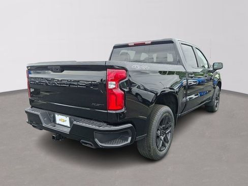 New 2026 Chevrolet Silverado 1500 RST w/ Dark Appearance Package AWD/4WD image 4