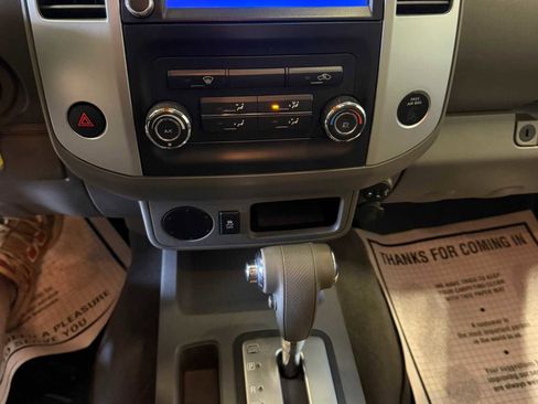 Used 2019 Nissan Frontier S RWD image 32