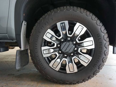 Certified 2024 GMC Sierra 3500 Denali w/ Denali Reserve Package image 22