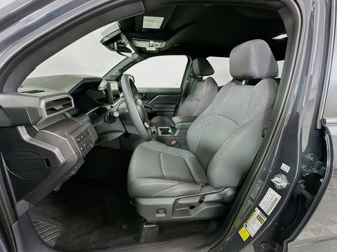 Used 2025 Toyota Tacoma SR5 image 21