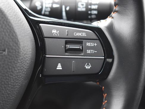 Used 2025 Honda HR-V Sport image 8