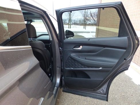 Used 2022 Hyundai Santa Fe SEL Premium image 31